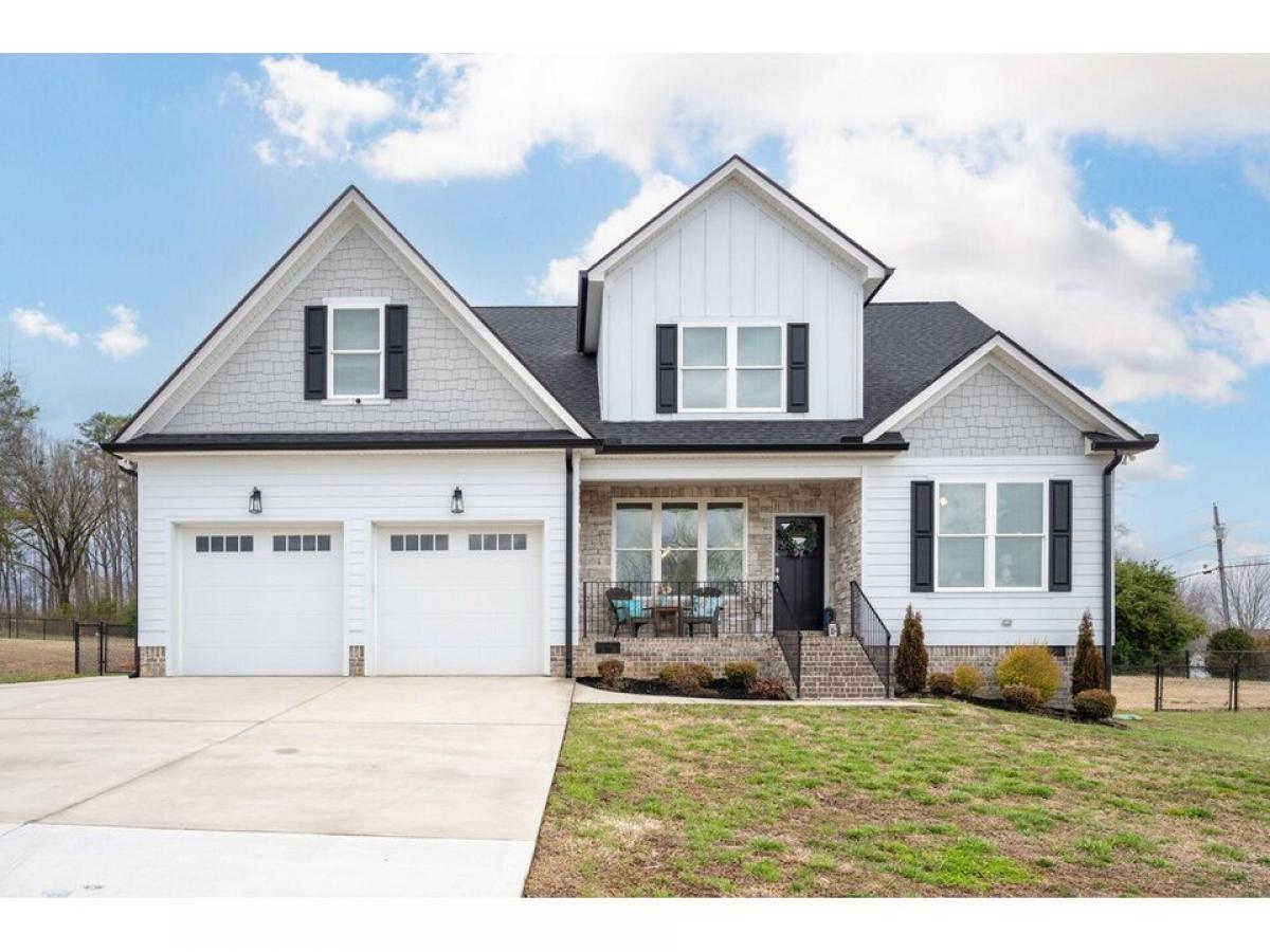 Picture of Home For Sale in Ooltewah, Tennessee, United States