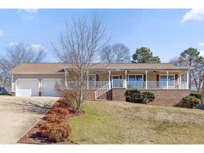 Home For Sale in Hixson, Tennessee