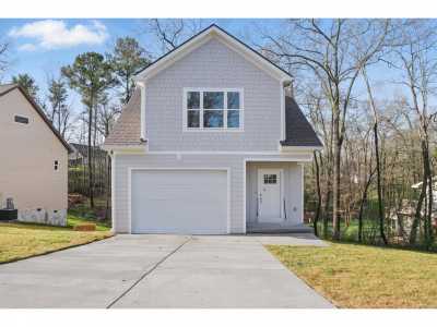 Home For Sale in Hixson, Tennessee