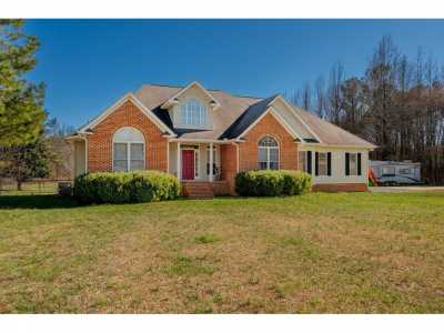 Home For Sale in Menlo, Georgia