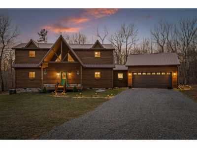 Home For Sale in Dunlap, Tennessee