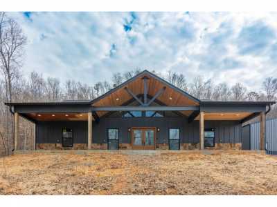 Home For Sale in Dunlap, Tennessee