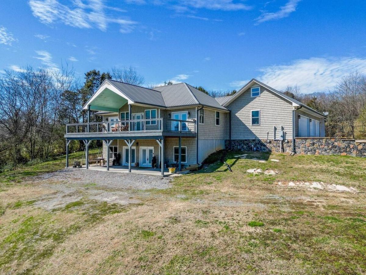 Picture of Home For Sale in Dunlap, Tennessee, United States