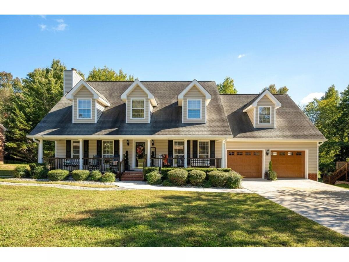 Picture of Home For Sale in Ooltewah, Tennessee, United States