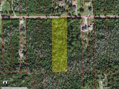 Residential Land For Sale in Naples, Florida