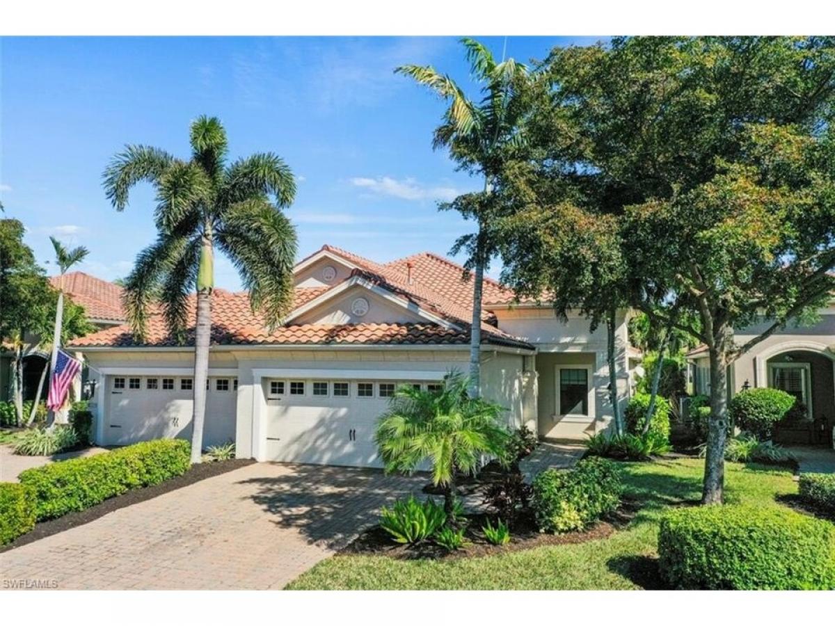 Picture of Home For Sale in Estero, Florida, United States