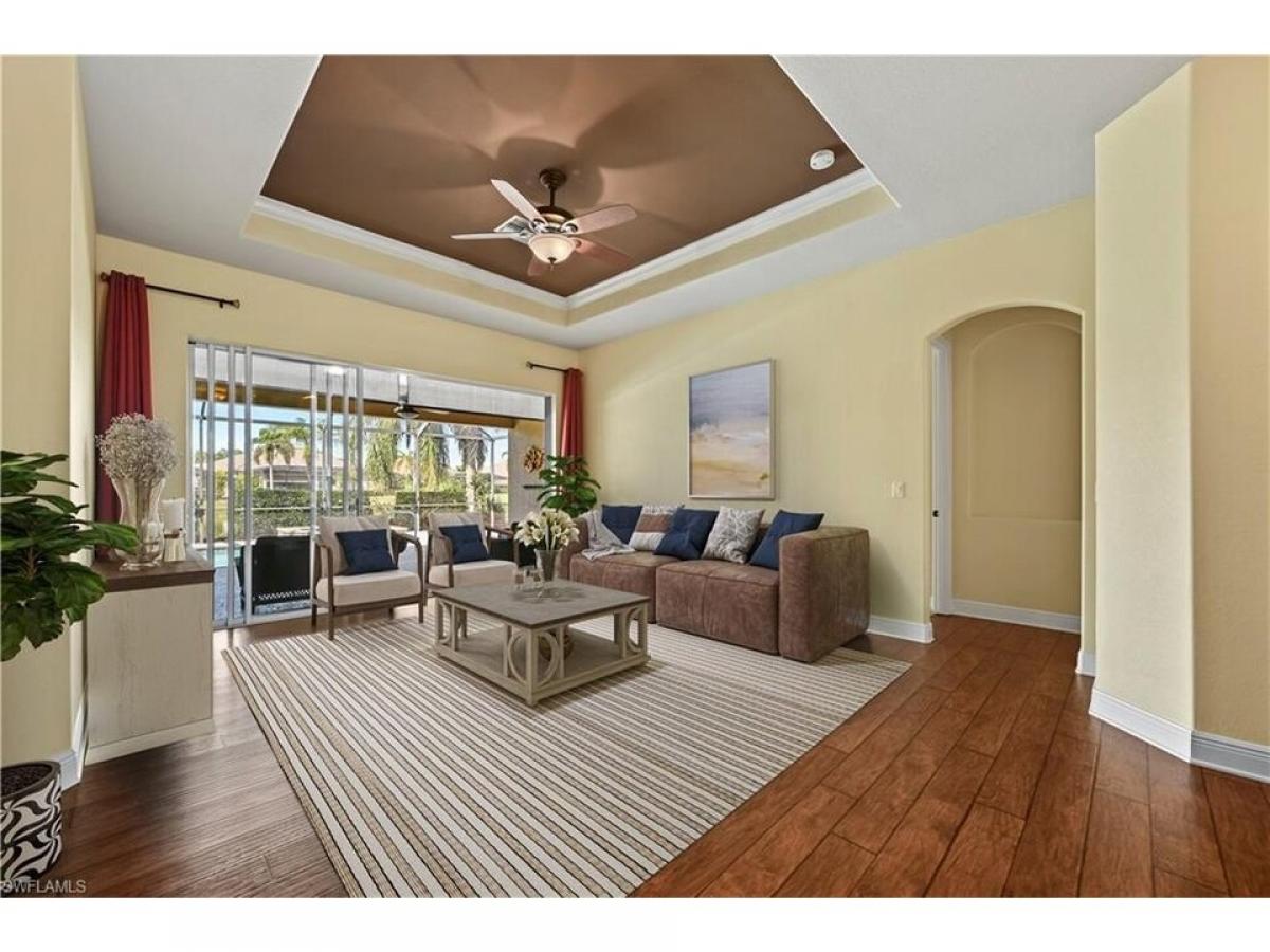 Picture of Home For Sale in Estero, Florida, United States