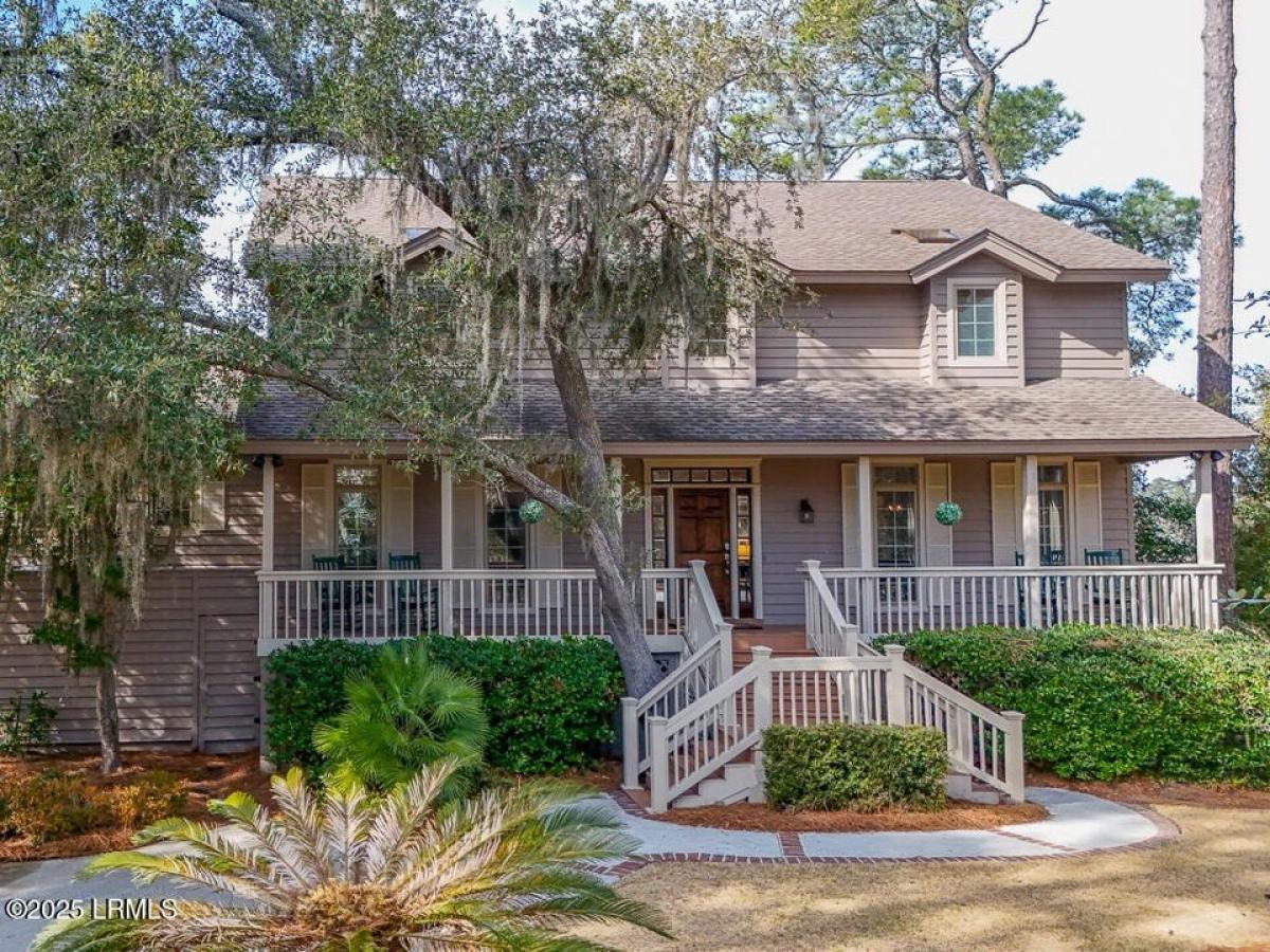 Picture of Home For Sale in Hilton Head Island, South Carolina, United States