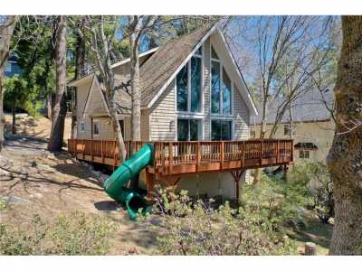 Home For Sale in Lake Arrowhead, California