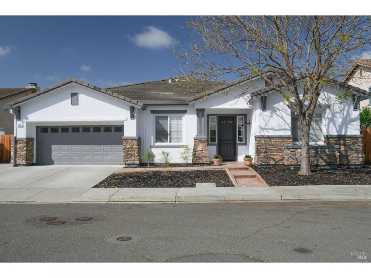 Picture of Home For Sale in American Canyon, California, United States