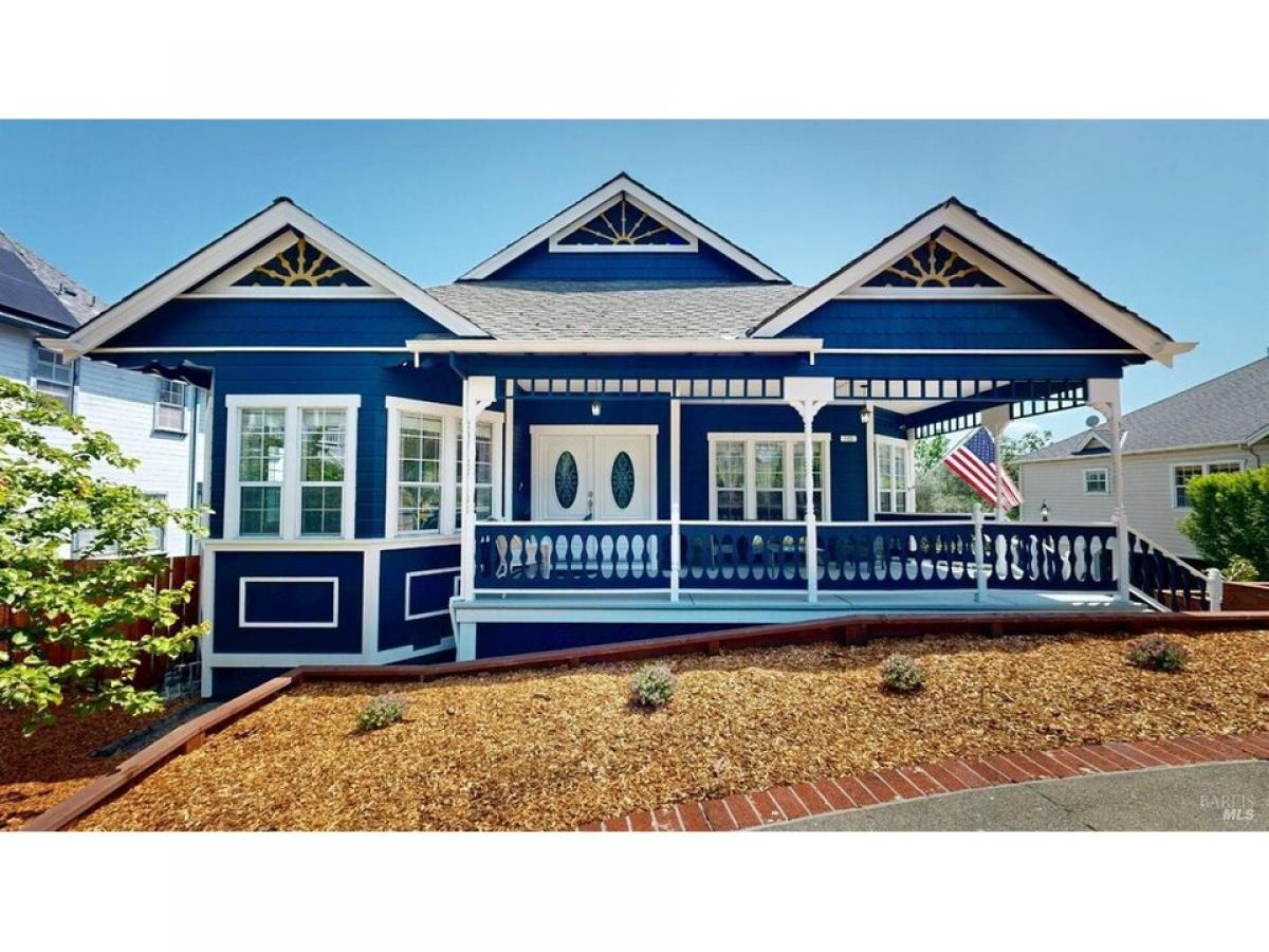 Picture of Home For Sale in Cloverdale, California, United States