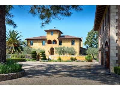 Home For Sale in Sonoma, California