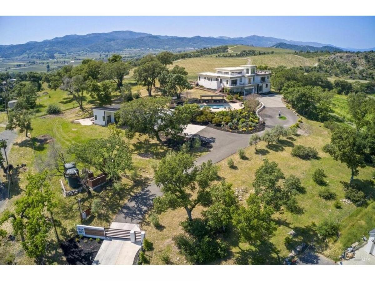 Picture of Home For Sale in Napa, California, United States