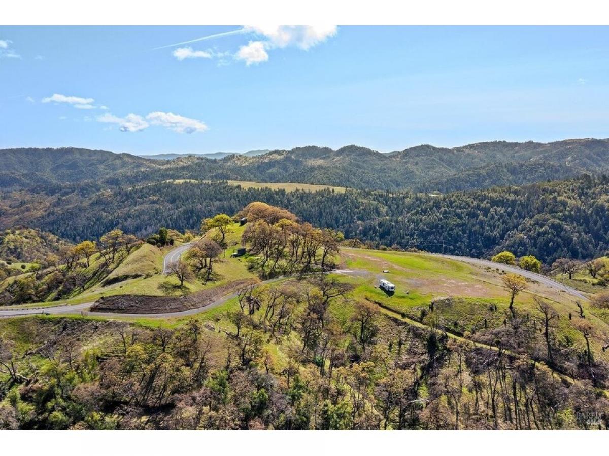 Picture of Residential Land For Sale in Healdsburg, California, United States