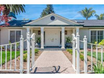 Home For Sale in Santa Rosa, California