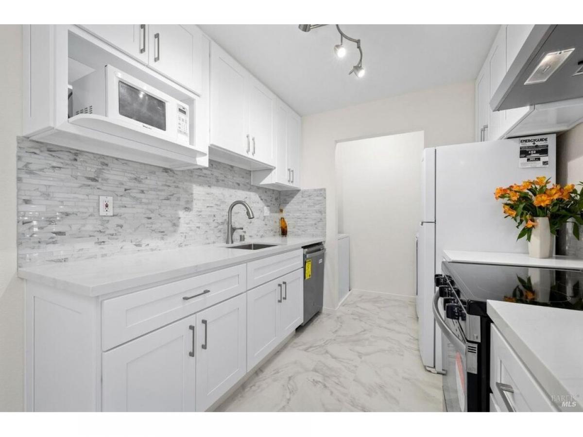 Picture of Home For Sale in Rohnert Park, California, United States