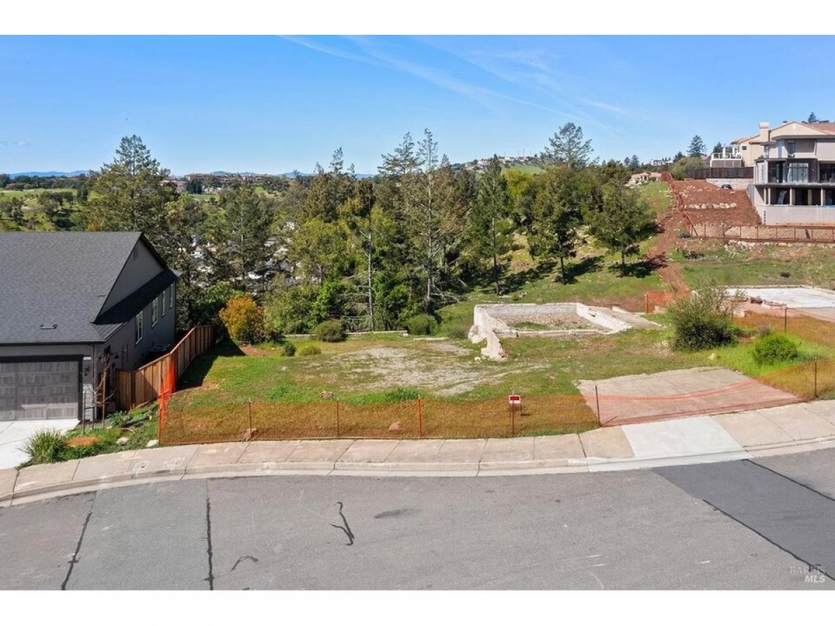 Picture of Residential Land For Sale in Santa Rosa, California, United States