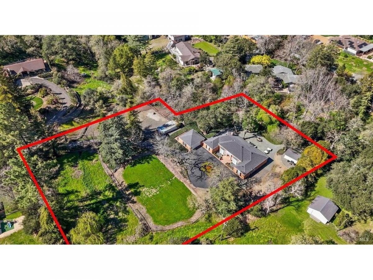 Picture of Home For Sale in Napa, California, United States