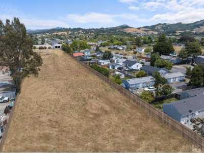 Home For Sale in Santa Rosa, California