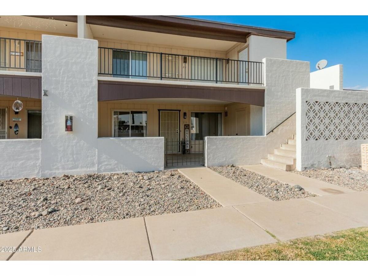 Picture of Home For Rent in Litchfield Park, Arizona, United States