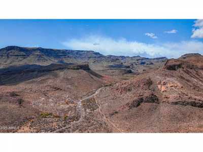 Residential Land For Sale in Golden Valley, Arizona