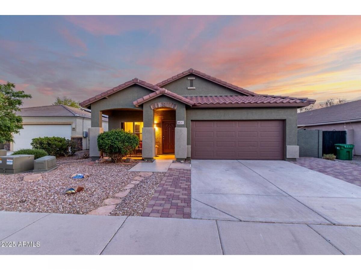 Picture of Home For Sale in Gold Canyon, Arizona, United States