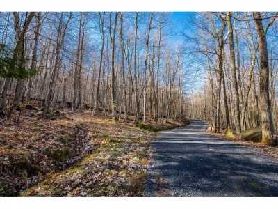 Residential Land For Sale in Keene, New York