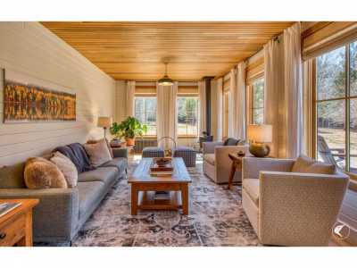 Home For Sale in Elizabethtown, New York