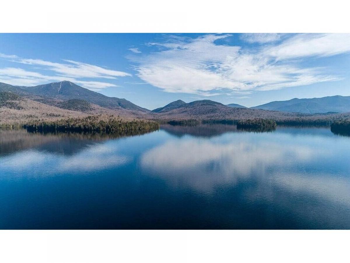 Picture of Home For Sale in Lake Placid, New York, United States