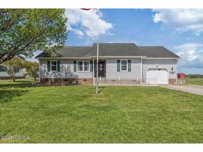 Home For Sale in Elizabeth City, North Carolina
