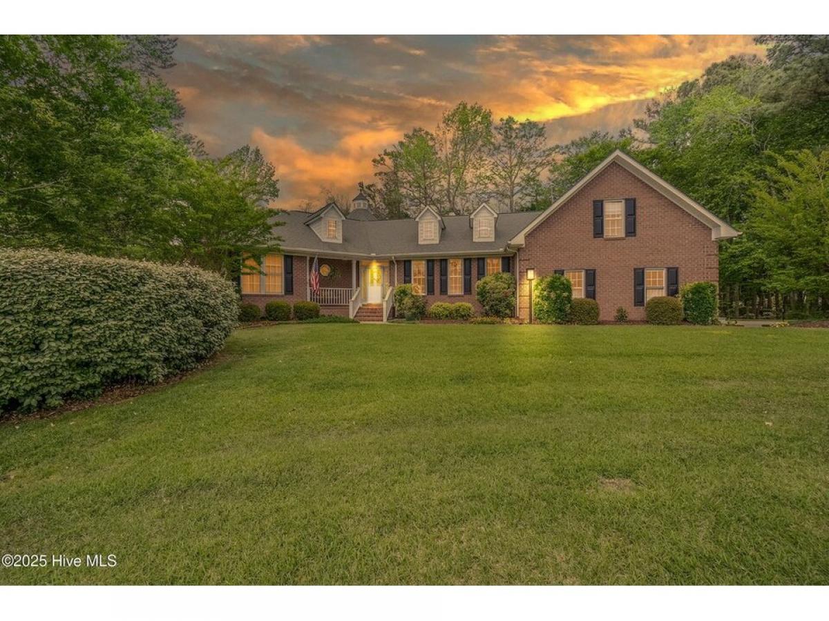 Picture of Home For Sale in Hertford, North Carolina, United States