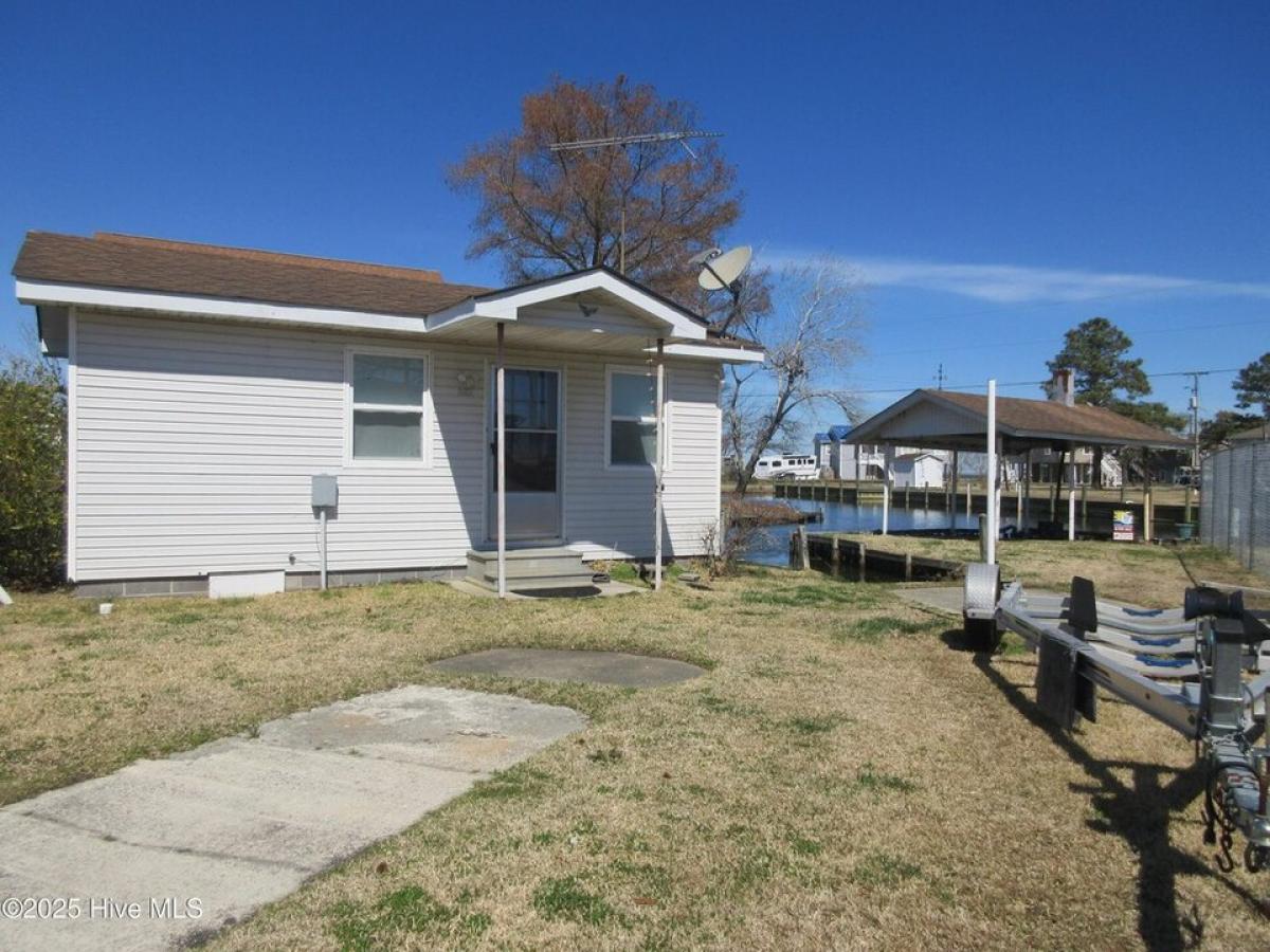 Picture of Home For Sale in Grandy, North Carolina, United States