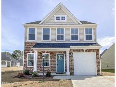 Home For Sale in Elizabeth City, North Carolina