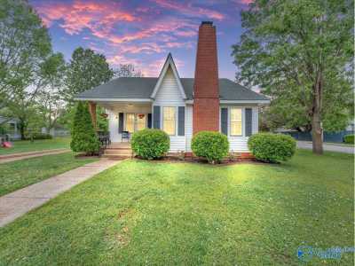 Home For Sale in Athens, Alabama