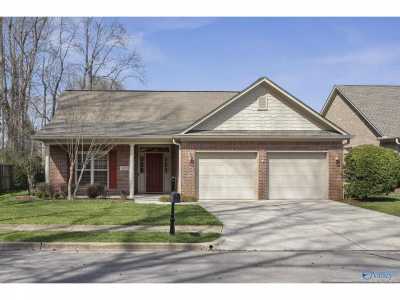 Home For Sale in Owens Cross Roads, Alabama