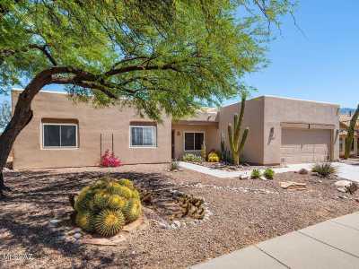 Home For Sale in Oro Valley, Arizona