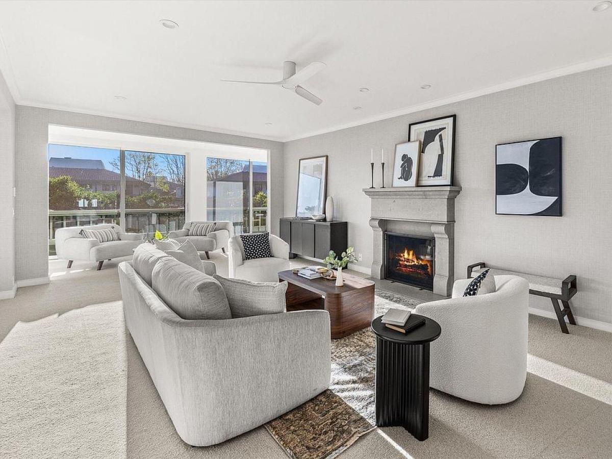 Picture of Home For Sale in Santa Barbara, California, United States