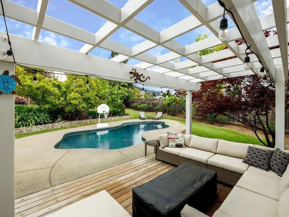 Picture of Home For Sale in Santa Rosa, California, United States