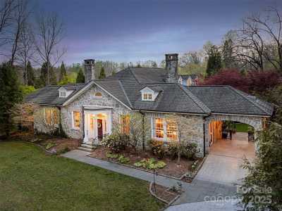 Home For Sale in Brevard, North Carolina