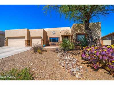 Home For Sale in Oro Valley, Arizona