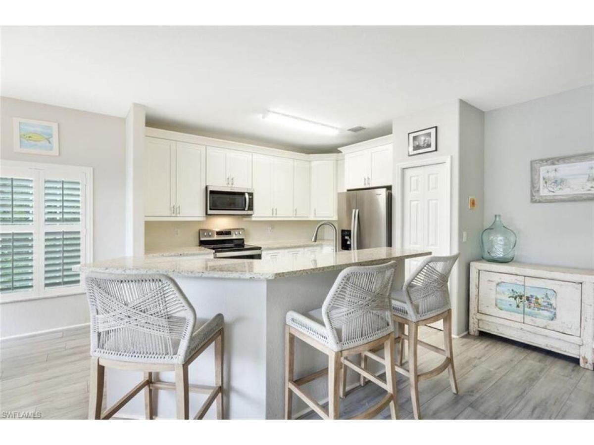 Picture of Condo For Sale in Naples, Florida, United States