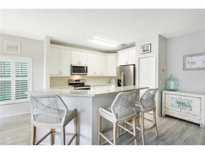 Condo For Sale in Naples, Florida