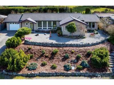 Home For Sale in Bellingham, Washington