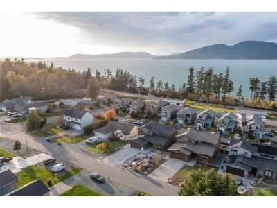 Home For Sale in Anacortes, Washington