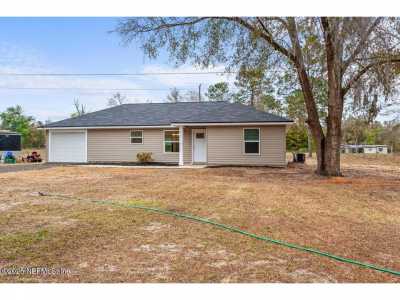 Home For Sale in Keystone Heights, Florida