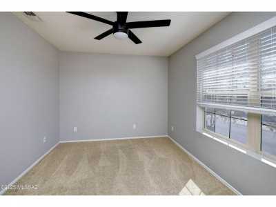 Home For Sale in Oro Valley, Arizona