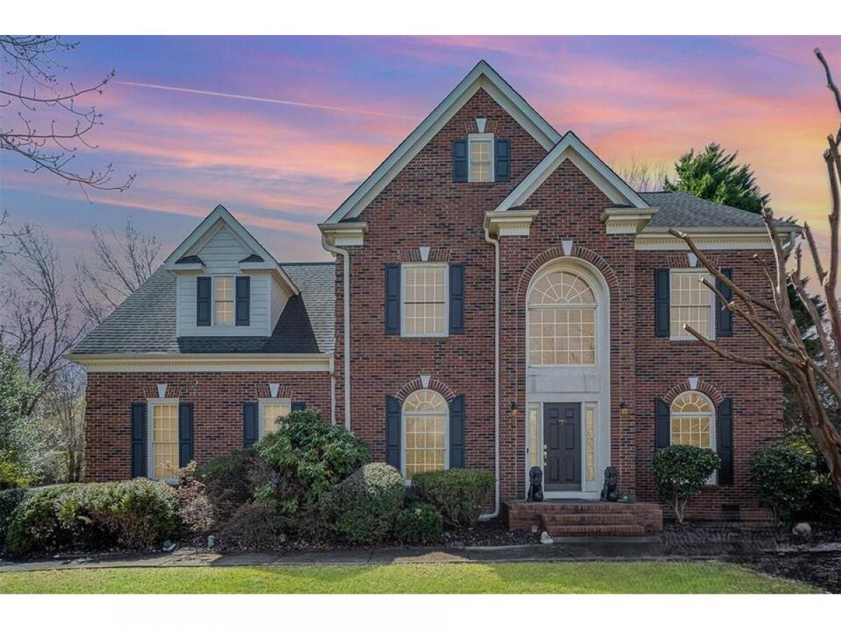 Picture of Home For Sale in Marvin, North Carolina, United States