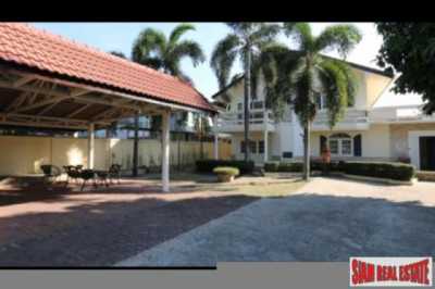 Villa For Sale in Chiang Mai, Thailand