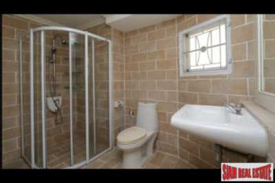 Villa For Sale in Chiang Mai, Thailand