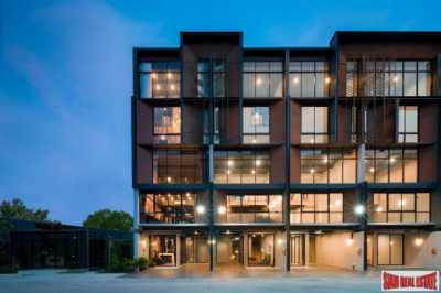 Office For Sale in Bangkok, Thailand